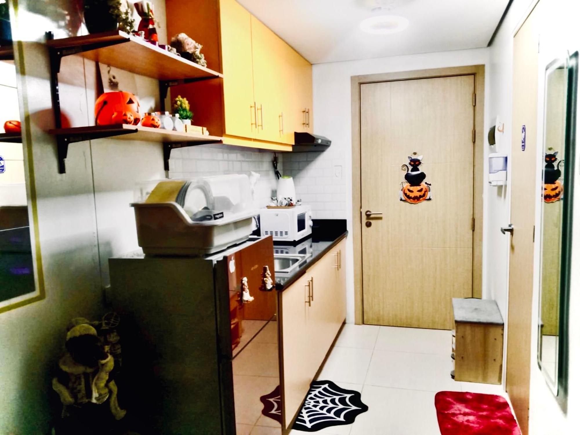 Myrvin At Grass Residences, Qc Манила Экстерьер фото